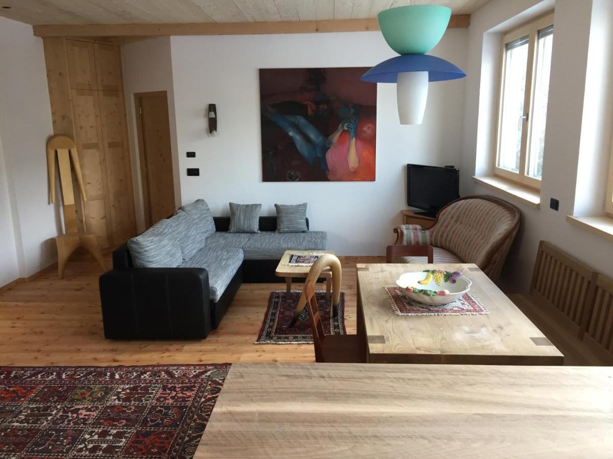 Ferienwohnung Cesa Gredine St. Ulrich in Gröden Exterior foto
