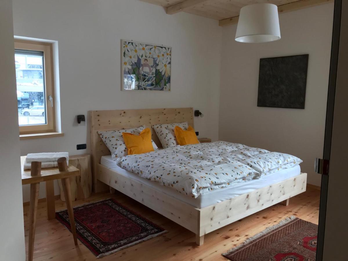 Ferienwohnung Cesa Gredine St. Ulrich in Gröden Exterior foto